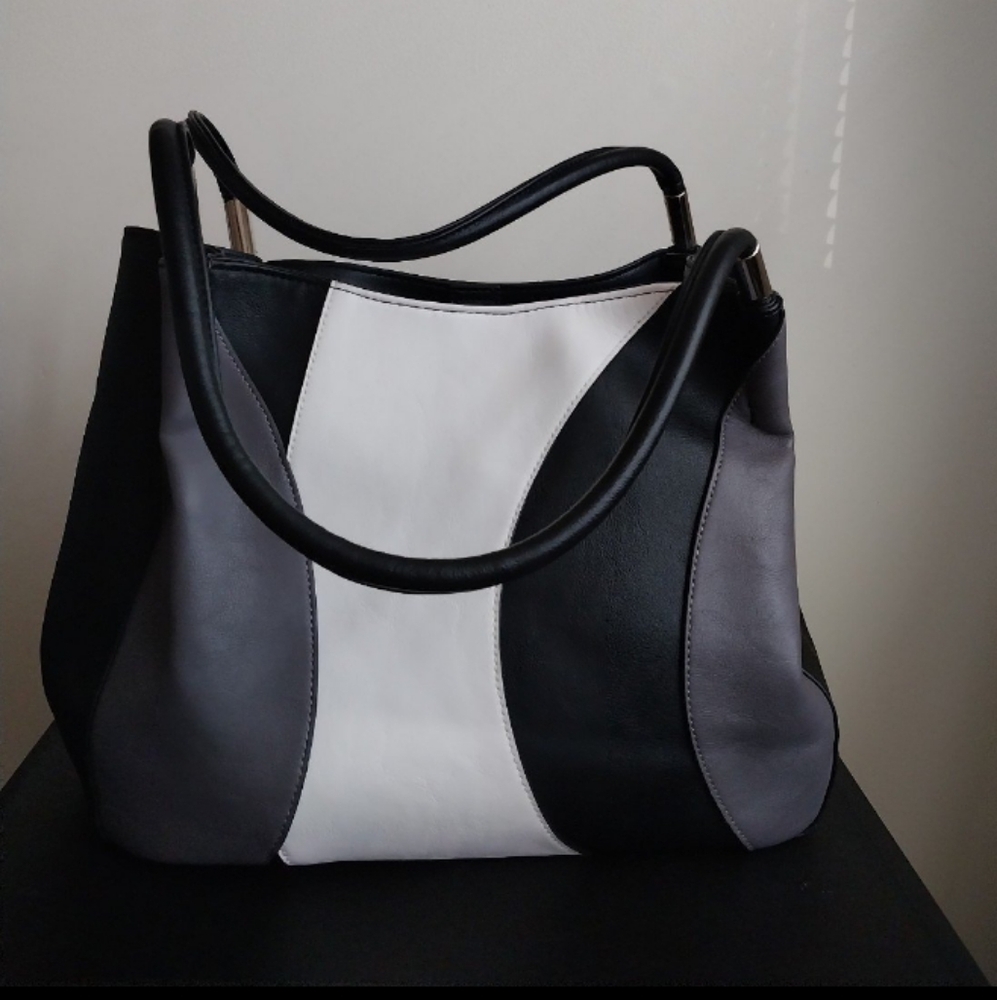 Women's Alfani handbag